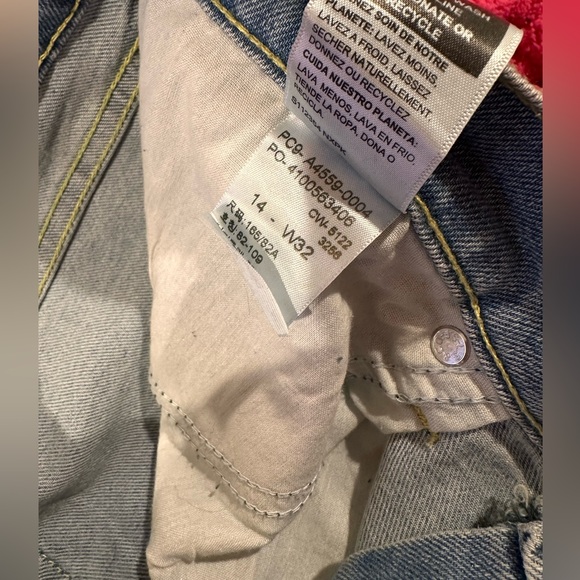 Denizen from Levi Mid-Rise 90’s Loose Straight Jeans - Picture 5 of 5